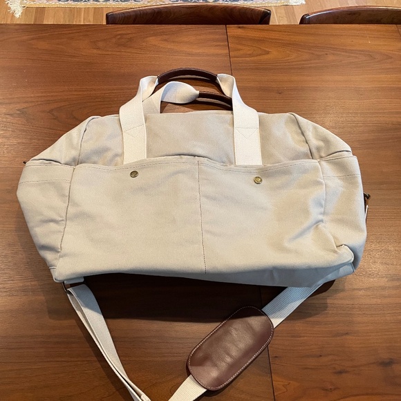 Birdling Weekender Bag (Canvas) - Picture 2 of 8